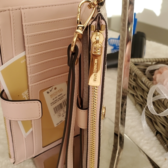 New 🎀 MICHAEL KORS Purse Set Tote LG Vanilla & pink - Picture 13 of 15